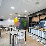 Lille D'ascq Grand Stade 3 Etoiles ホテル