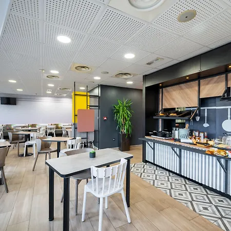 Lille D'ascq Grand Stade 3 Etoiles Hotel