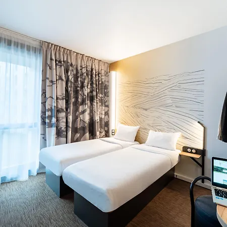 Lille D'ascq Grand Stade 3 Etoiles Hotel