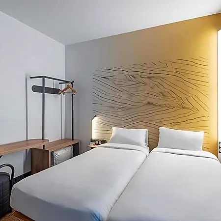 Otel Lille D'ascq Grand Stade 3 Etoiles Villeneuve-d'Ascq